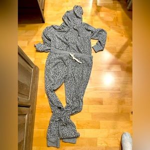 Theo and Spence Leopard Jogger Sweatsuit